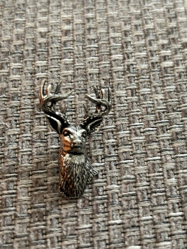Brown pewter stag head - r,