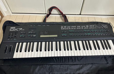YAMAHA DX7II-D DIGITAL PROGRAMMABLE ALGORITHM SYNTHESIZER 61-Key FM 2-Channel