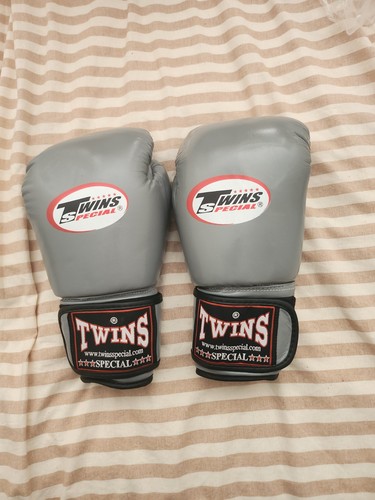 Twins 14oz muay - thai, boxing