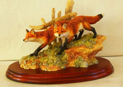 Border fine arts foxes - border,