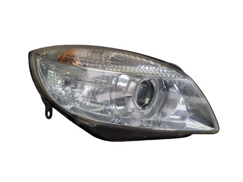 Skoda fabia headlight lamp off - skoda,