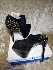 Black Heels Size With Spikes