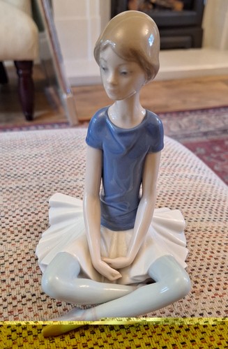 Lladro porcelain figurine - porcelain,