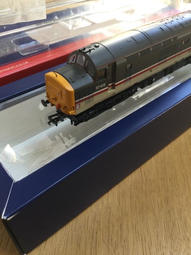 Bachmann 385 class 37 - 32-385,