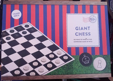 GIANT CHESS - Wooden Garden
