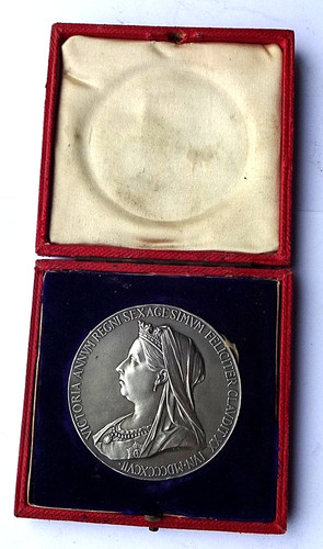 Cased victoria 1897 diamond - 1897,