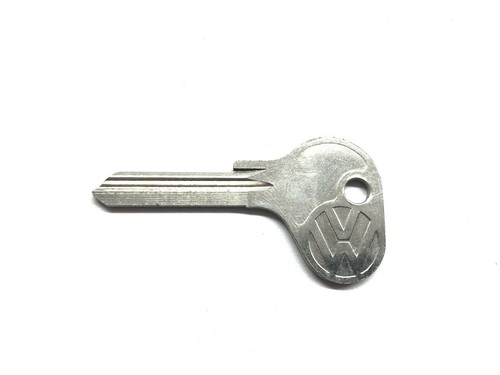 Volkswagen beetle s85 key - beetle,