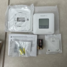 Honeywell TH1110D2009 T1 Pro Non Programmable Thermostat - White, Open Boxed