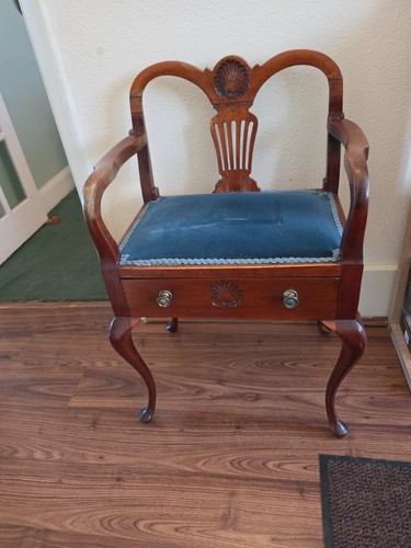 Edwardian style piano stool