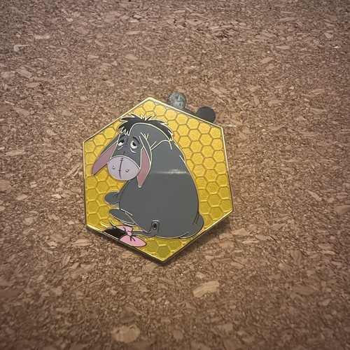 Winnie the pooh honey - winnie,