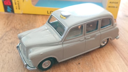 Budgie 703 diecast - diecast, model