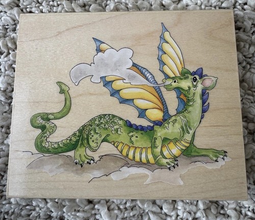80084 walking dragon - walking,