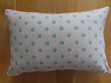 Vanessa Arbuthnott - 24 x 16" - Pretty Maids- Double-Sided  Linen Cushion Cover