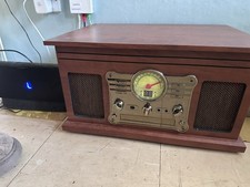 Classic Retro Music Centre