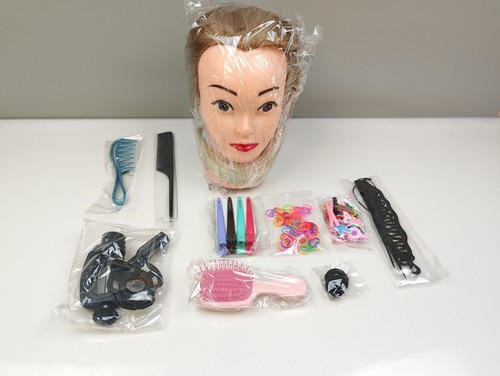 Hairdressing head real - hairdressing,