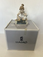 Retired Lladro Figurine ‘How You've Grown’ 5474 Girl with Cat on Scale Boxed
