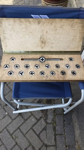 Vintage mixed tap die - mixed,