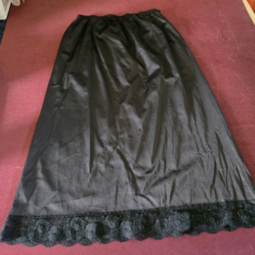 Vintage wonder maid - maid, silky