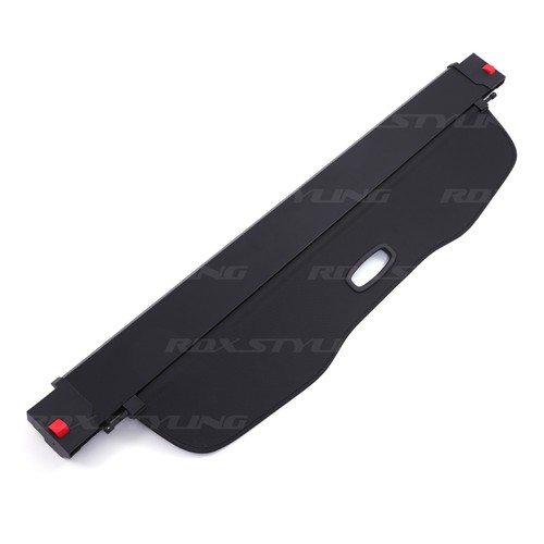Retractable cargo shelf - retractable,