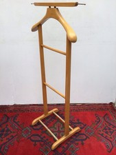VINTAGE ITALIAN MID CENTURY WOODEN VALET, BREVETTATO