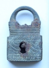 Antique Padlock Old Bronze Brass Lock (Y23-09)