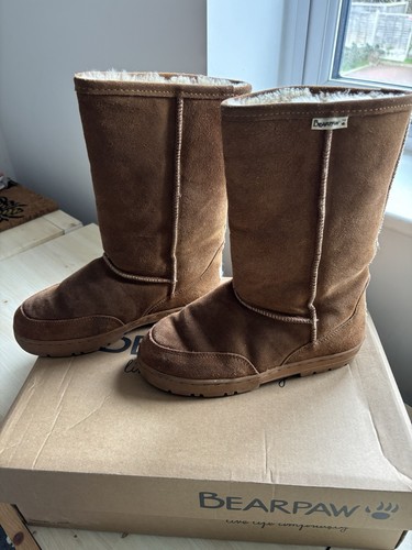 Bearpaw sheepskin boots size - sheepskin, 6