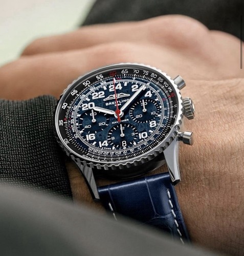 Breitling navitimer b02 - breitling,