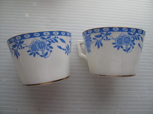 Mintons delft two teacups - mintons,