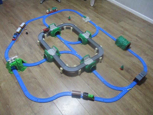 Tomy trackmaster thomas the - tomy,