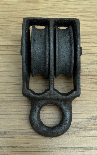 Vintage cast iron double - cast,