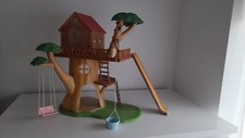 Sylvanian Families Tree House and Camping Set