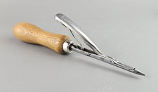 Brown's Vintage Rag Rug Needle Tool. Vintage.