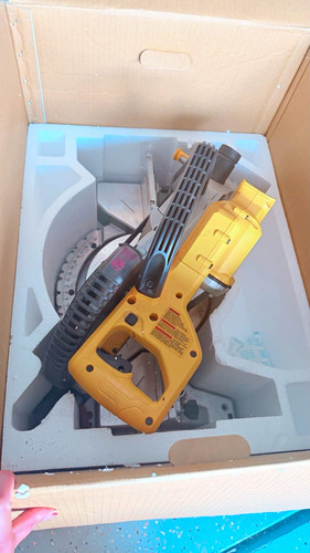 Dewalt 20v max 10in double - 20v,