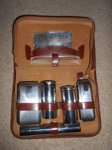 Vintage men toilet - vintage, travel