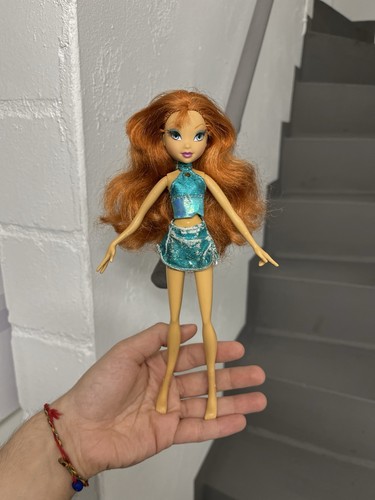 Winx club bloom doll pixie - club,