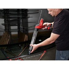Milwaukee 2643-21CT M18 Clear Sausage Caulk Gun Kit