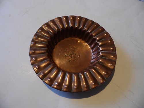 Beautiful vintage heavy copper