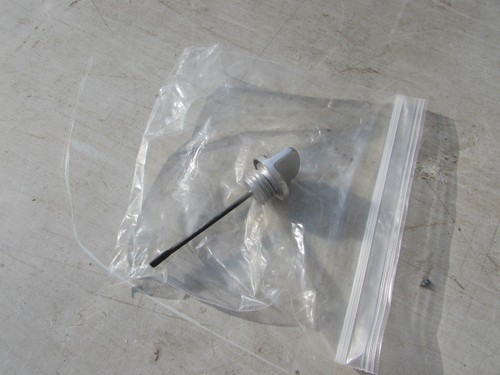 Nos honda c110 ca110 c100 - nos, oil
