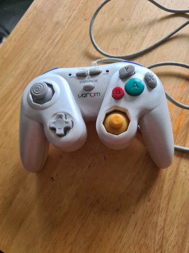 Venom nintendo gamecube - -,
