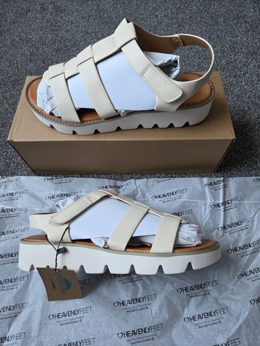 Heavenly feet stone colour