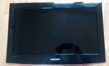 Samsung 26” Inch TV LE26B450C4W LED HD Television And Remote Control