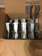 24 Simpson joist hanger JHM