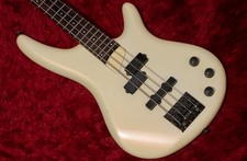 Ibanez SR600 Japan Made 1988 Vintage Bass White Slim Neck Rosewood 3.5kg