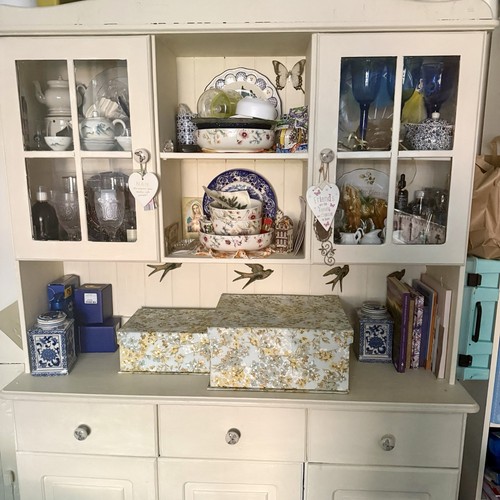 Welsh rustic wooden dresser - rustic,