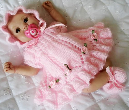 Dolls clothes knitting pattern - dolls,