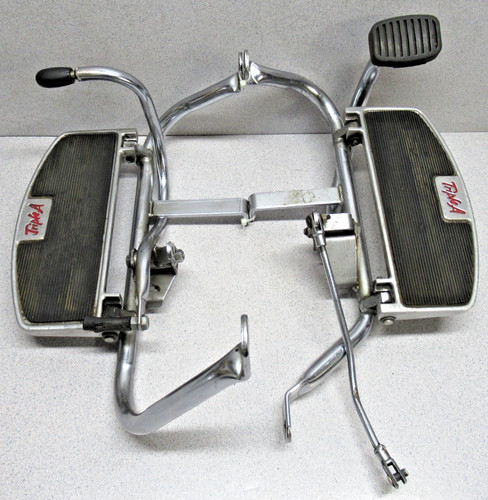 Vintage triple honda - vintage, a