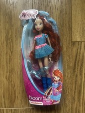 Winx Club Jakks Pacific City Style Bloom Fairy Doll 2013 