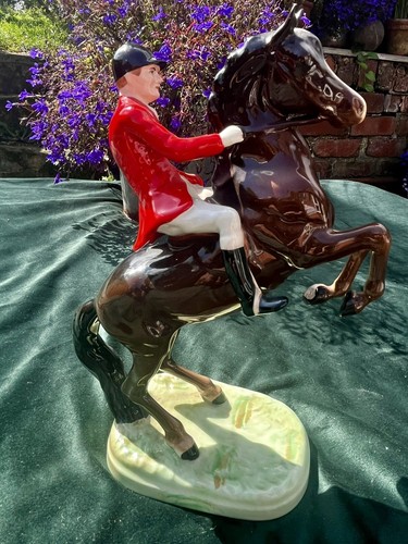 Beswick huntsman rearing - beswick, on