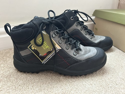 Bnwt ladies hotter - hotter, summit
