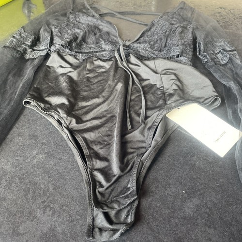 Vera lucy black lace all - all, in